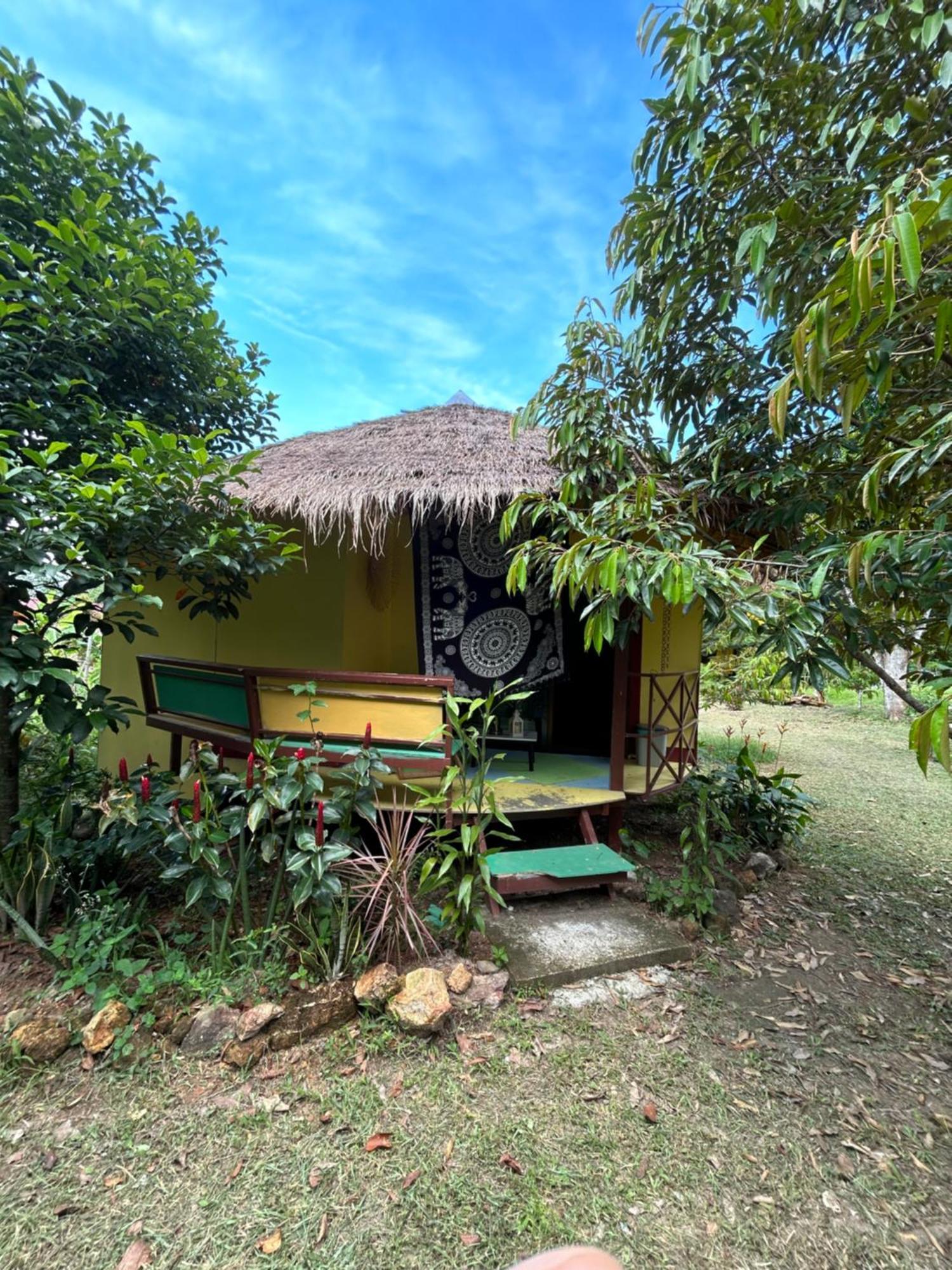 Hippy Hut 코창 외부 사진